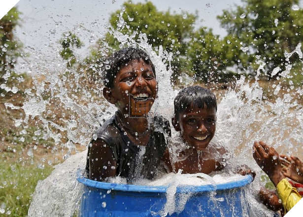 Những đợt nắng nóng kỷ lục gây chết người trên thế giới - Ảnh 10.