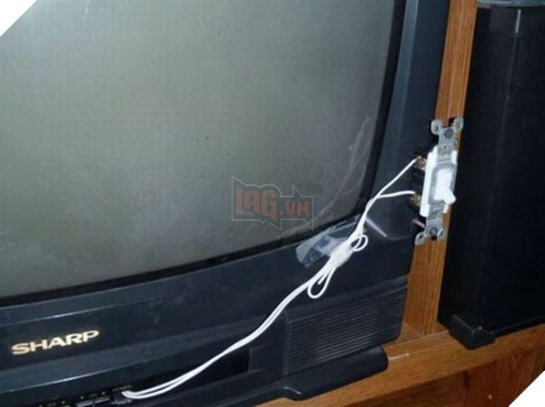 19 sáng chế nội thất rẻ nhưng bựa của hội những người đầu có điện - Ảnh 17.