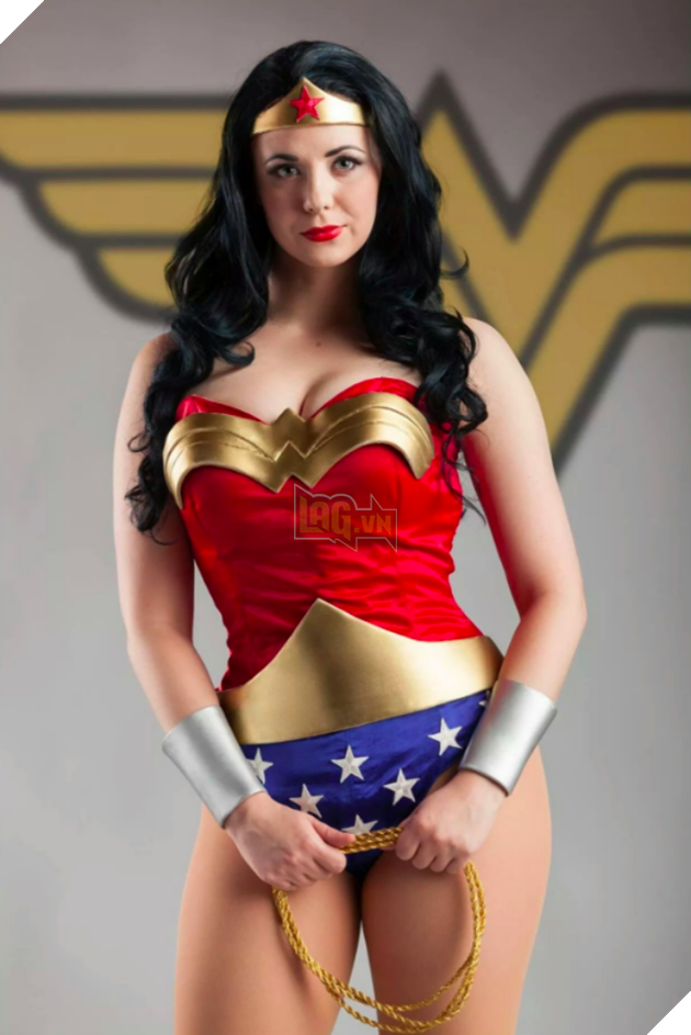 Ngắm dung nhan 14 cô gái cosplay Wonder Woman xinh lung linh như trong phim - Ảnh 3.