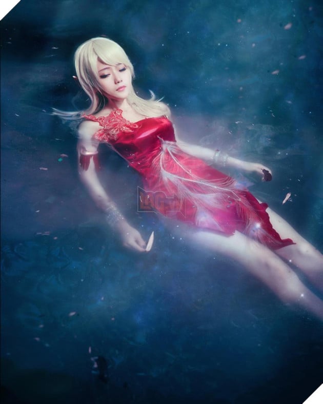 Cùng ngắm cosplay nàng Elf cực gợi cảm trong TERA Online