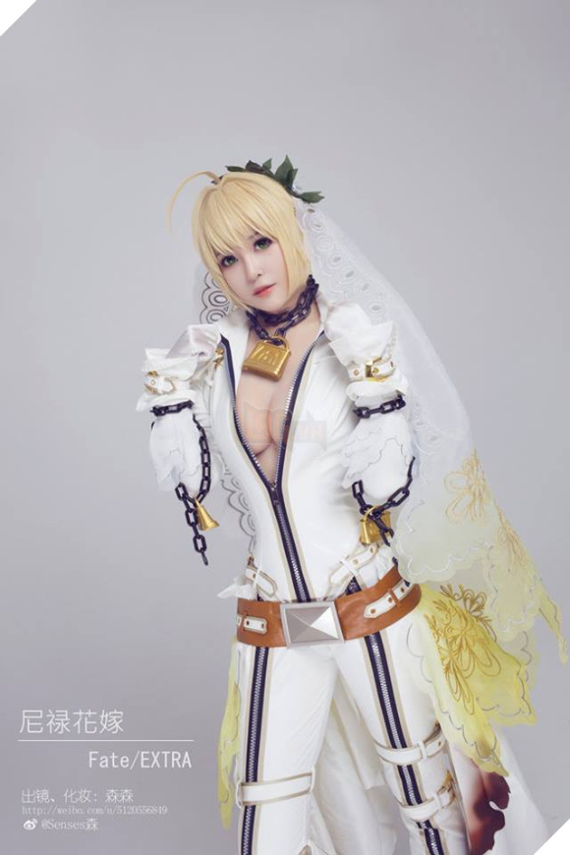 Cosplay nàng Saber "ngực khủng" khiến fan hâm mộ không khỏi chao đảo