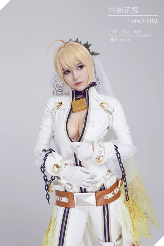 Cosplay nàng Saber "ngực khủng" khiến fan hâm mộ không khỏi chao đảo