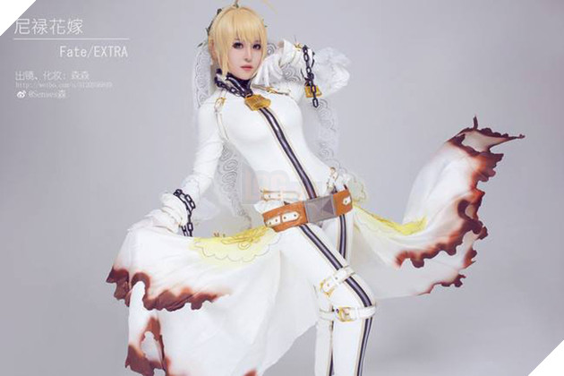 Cosplay nàng Saber "ngực khủng" khiến fan hâm mộ không khỏi chao đảo