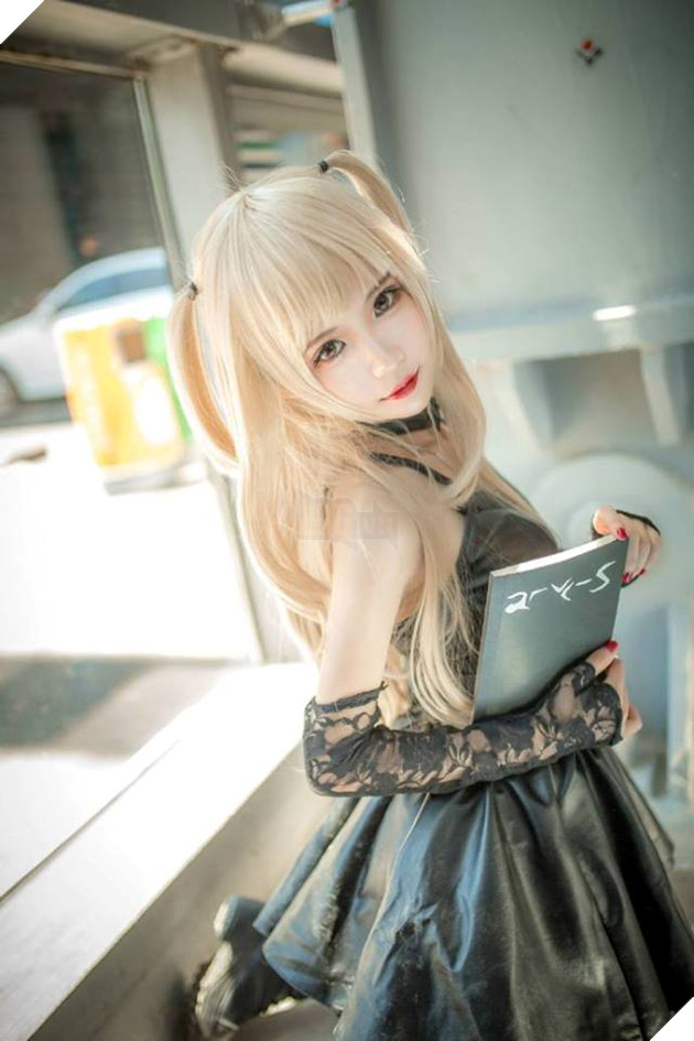 Cùng ngắm cosplay Misa Amane cực dễ thương trong Death Note