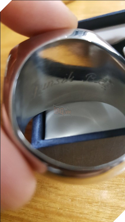 Không chỉ làm skin vinh danh, hóa ra SKT còn được Riot tặng cả "nhẫn" vô địch thế giới cực đẹp