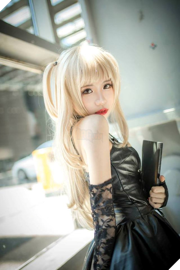 Cùng ngắm cosplay Misa Amane cực dễ thương trong Death Note