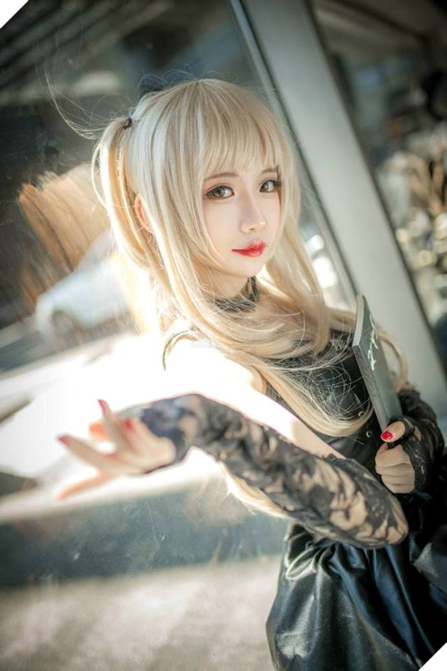 Cùng ngắm cosplay Misa Amane cực dễ thương trong Death Note