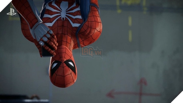 Coi điện thoại theo phong cách Người Nhện