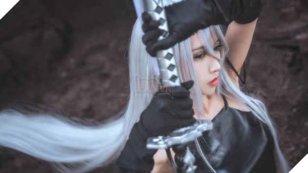 Tuyển tập cosplay cực chất lượng về 9S và 2B trong Nier: Automata