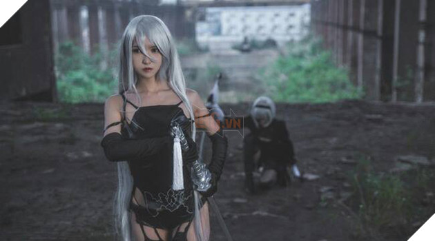 Tuyển tập cosplay cực chất lượng về 9S và 2B trong Nier: Automata