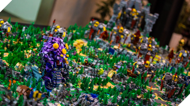 Cả một thế giới LMHT rộng lớn được mô phỏng bằng những “cục gạch” LEGO