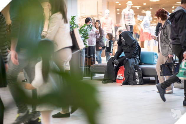 Star Wars: Điều gì sẽ xảy ra khi Phe Bóng Tối và các Jedi đi shopping cùng nhau 14