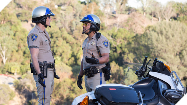 'Baywatch', '50 sac thai' lot top 10 phim te nhat nua dau nam 2017 hinh anh 2