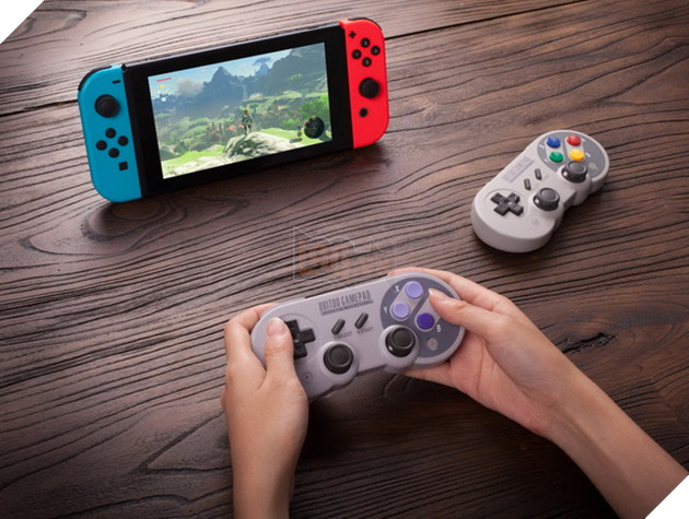 Sống lại kí ức tuổi thơ với tay cầm điện tử băng trên máy Nintendo Switch