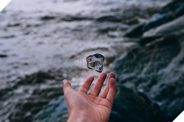 Đột phá lớn trong nghiên cứu: Các nhà khoa học tạo ra được ánh sáng lỏng tại nhiệt độ phòng