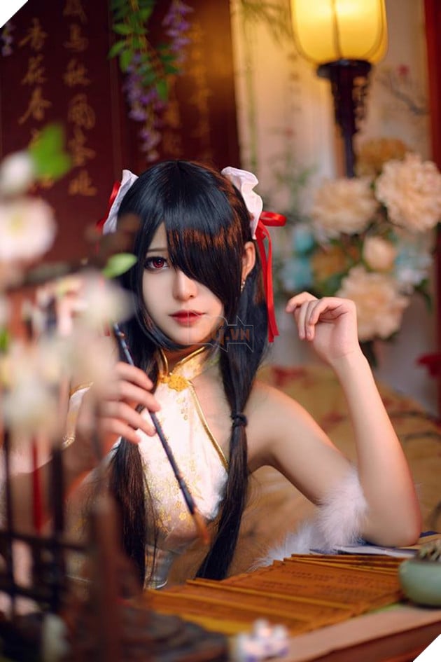 Nóng mắt với bộ ảnh cosplay về cô nàng Tokisaki Kurumi trong Date A Live