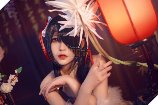 Nóng mắt với bộ ảnh cosplay về cô nàng Tokisaki Kurumi trong Date A Live