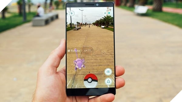 Pokemon Go trên điện thoại rất tuyệt, nhưng sẽ tuyệt hơn nếu không cần đến điện thoại để thấy chúng