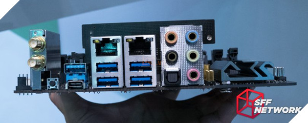  Quái vật tí hon ASRock X299E-ITX/ac - bo mạch chủ cao cấp nhỏ gọn trong lòng bàn tay 8