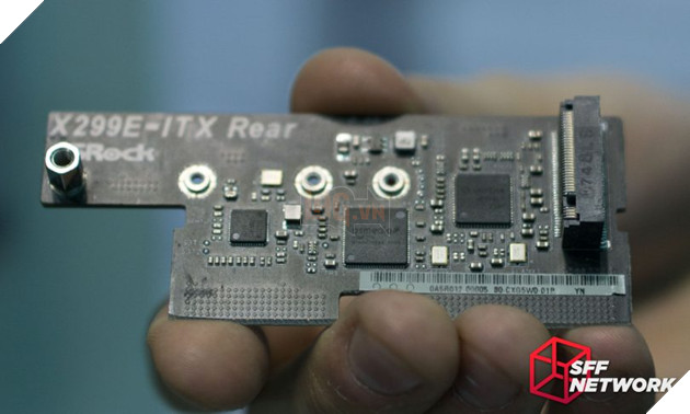  Quái vật tí hon ASRock X299E-ITX/ac - bo mạch chủ cao cấp nhỏ gọn trong lòng bàn tay 6