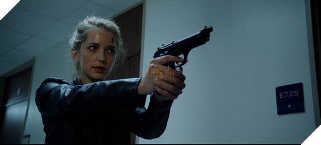 
Ngay trong trailer đầu tiên, bộ phim đã hé mở ra những yếu tố vô cùng bất ngờ khi cô gái trẻ Tree từ vai trò nạn nhân đã quay ra điều tra để truy tìm ra kẻ sát nhân
