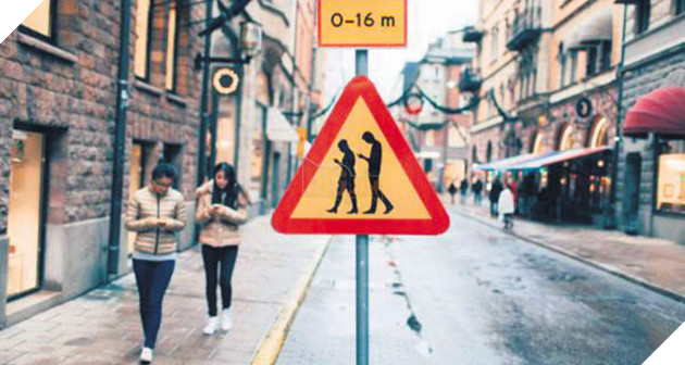 Tác hại mới này sẽ khiến bạn muốn cất điện thoại đi luôn và ngay - Ảnh 1.