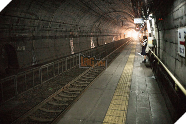 Ga tàu điện tại Nhật Bản khiến nhiều người rùng mình liên tưởng đến những tựa game đề tài ngày tận thế