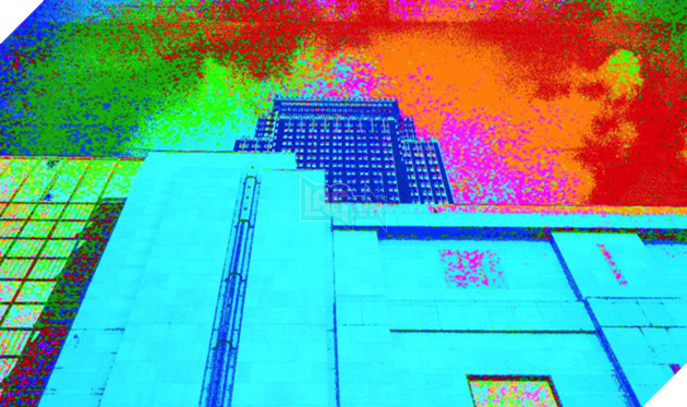 Có một chiếc iPhone đời đầu bị lỗi, ảnh chụp của nó sẽ khiến bạn phải hoa mắt - Ảnh 3.