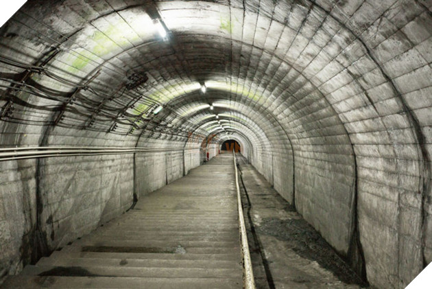 Ga tàu điện tại Nhật Bản khiến nhiều người rùng mình liên tưởng đến những tựa game đề tài ngày tận thế