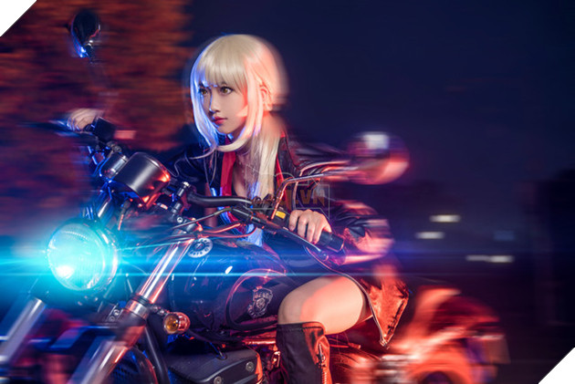 Cùng ngắm cosplay Black Saber cực chất trong Fate/Grand Order