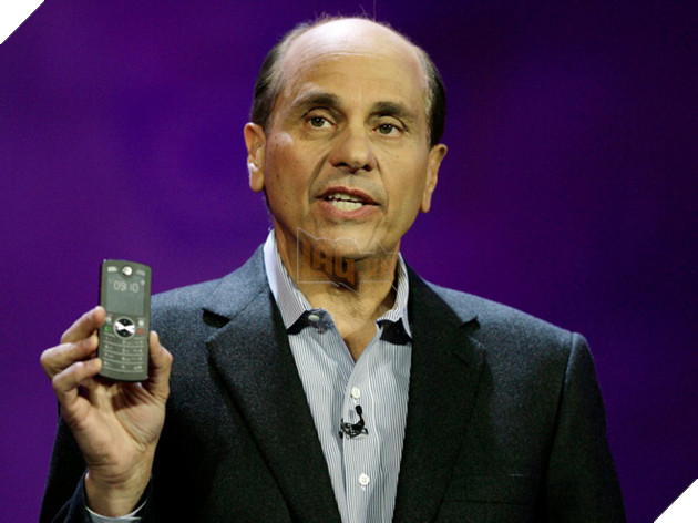 
Giám đốc điều hành Motorola Ed Zander.
