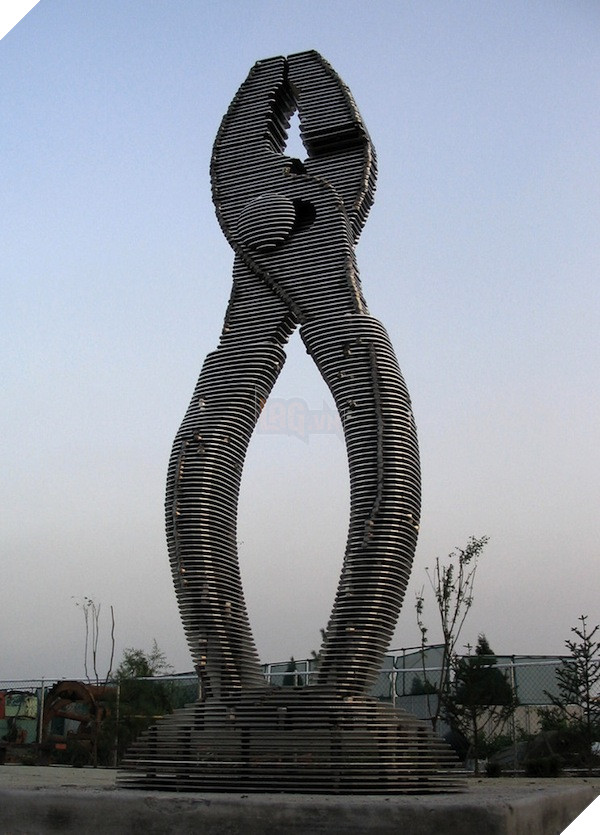 Không ai nghĩ những tấm kim loại cắt lát có thể tạo ra kiệt tác như thế này! 10