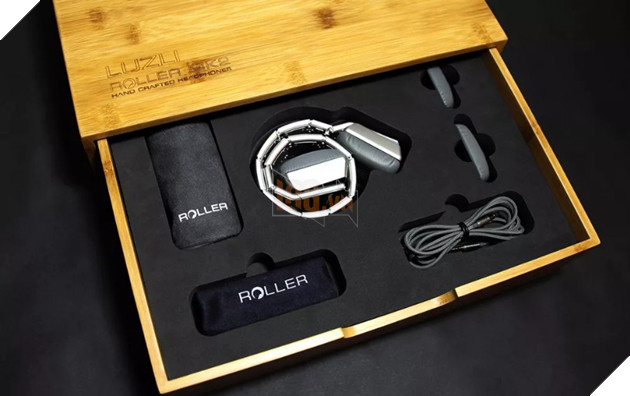 Tai nghe tuyệt đẹp có thể cuộn tròn nhưng giá lên đến $3000. 3