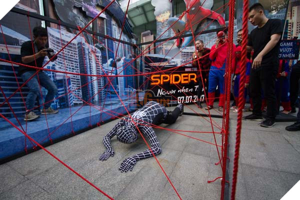 Cận cảnh buổi Fan Meeting đầy hào hứng của phim Người Nhện: Trở về nhà 6