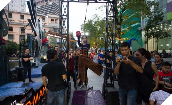 Cận cảnh buổi Fan Meeting đầy hào hứng của phim Người Nhện: Trở về nhà 8