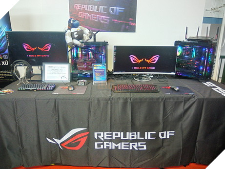 Hình ảnh lễ hội trình diễn máy tính Intel Extreme PC Master mùa 3 - Sôi động, đầy sáng tạo 32