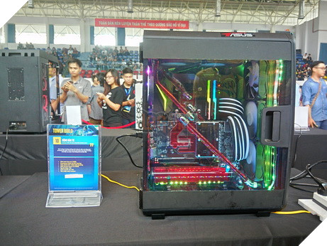 Hình ảnh lễ hội trình diễn máy tính Intel Extreme PC Master mùa 3 - Sôi động, đầy sáng tạo 18