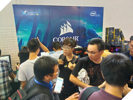 Hình ảnh lễ hội trình diễn máy tính Intel Extreme PC Master mùa 3 - Sôi động, đầy sáng tạo 23