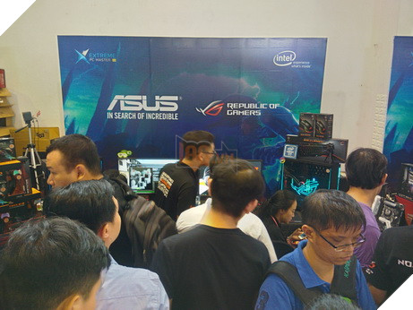 Hình ảnh lễ hội trình diễn máy tính Intel Extreme PC Master mùa 3 - Sôi động, đầy sáng tạo 26