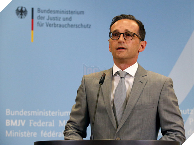  Đức sẽ phạt 55 triệu USD cho tin tức giả mạo trên Facebook, Google - Ảnh 1.