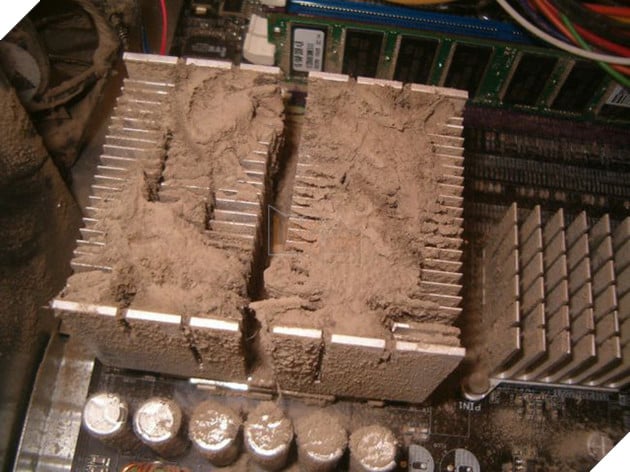 Tá hỏa khi mở case máy tính thấy cả tấn bụi? Đây là cách để bạn giữ sạch cỗ PC chơi game của mình