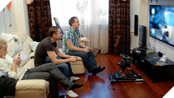 
Đàn ông Mỹ đang chơi game nhiều hơn so với trước đây, và điều này khiến số giờ làm việc của họ bị giảm đi
