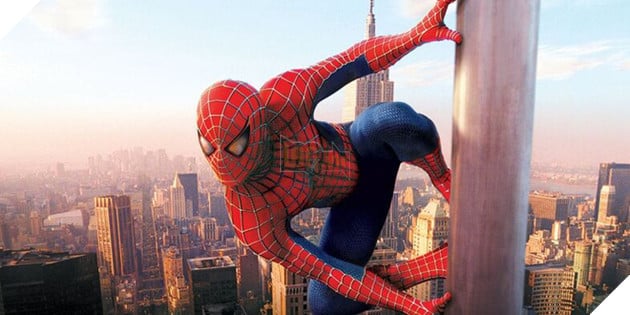 
Trang phục Người Nhện trong bộ ba phim do Tobey Maguire thủ diễn
