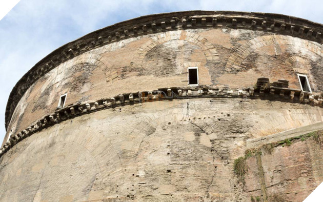 
Một pháo đài La Mã cổ đại.
