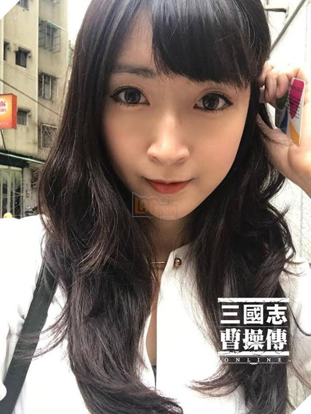 Chiêm ngưỡng nhan sắc "thiên thần" của nữ MC LMHT cầu hôn KkOma và khiến Faker ngẩn ngơ