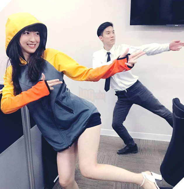 Chiêm ngưỡng nhan sắc "thiên thần" của nữ MC LMHT cầu hôn KkOma và khiến Faker ngẩn ngơ