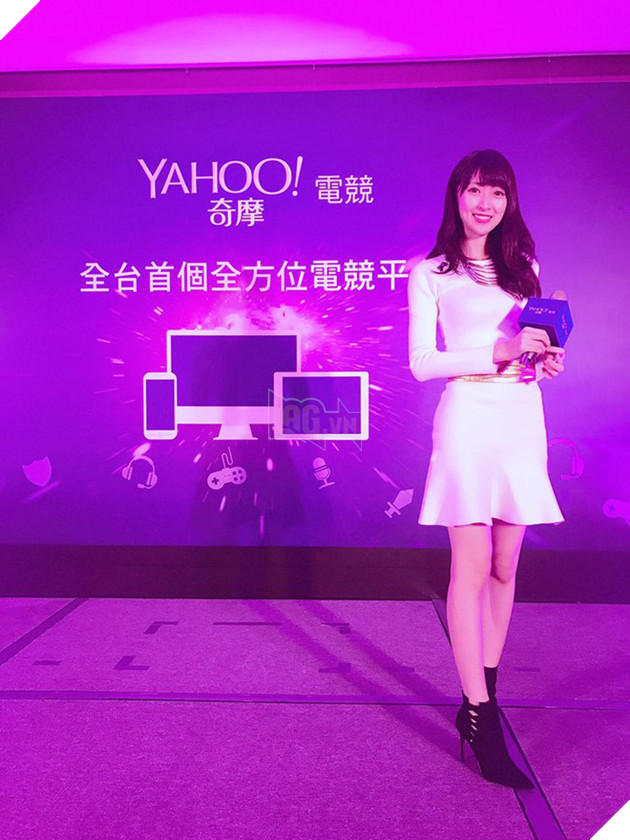 Chiêm ngưỡng nhan sắc "thiên thần" của nữ MC LMHT cầu hôn KkOma và khiến Faker ngẩn ngơ