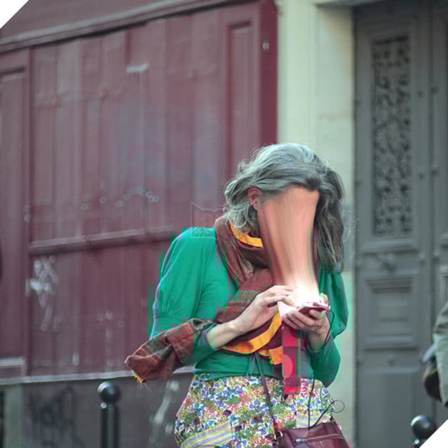 Bạn phải cảm thấy sợ hãi với 7 bức ảnh dán mắt vào điện thoại chuẩn từng cm - Ảnh 7.