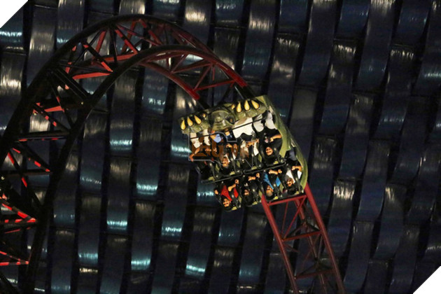 Bên trong công viên giải trí trong nhà lớn nhất thế giới ở Dubai - Ảnh 6.