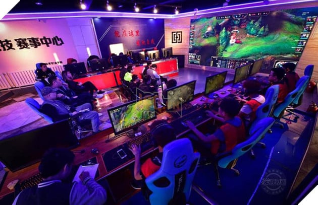 Cận cảnh trường học đào tạo game thủ chuyên nghiệp tại Trung Quốc, nơi bạn chơi nhiều hơn học